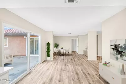 521 W Avenue J14, Lancaster, CA 93534 - Photo 7