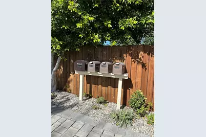 6633 Radford, North Hollywood, CA 91606 - Photo 15