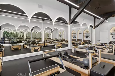 906 N La Cienega Boulevard, West Hollywood, CA 90069 - Photo 5