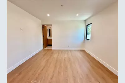 22130 Gault Street, Canoga Park, CA 91303 - Photo 25