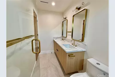 22130 Gault Street, Canoga Park, CA 91303 - Photo 23