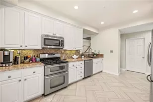 23402 Abbey Glen Pl, Valencia, CA 91354 - Photo 19