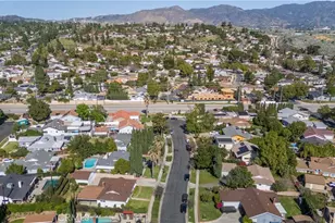 11431 Valjean Ave, Granada Hills, CA 91344 - Photo 35