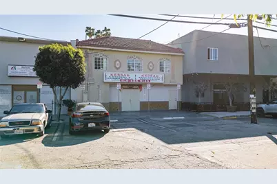 18407 Sherman Way, Reseda, CA 91335 - Photo 25