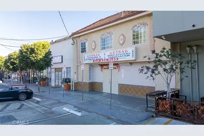 18407 Sherman Way, Reseda, CA 91335 - Photo 17