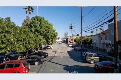 18407 Sherman Way, Reseda, CA 91335 - Photo 21