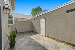 10240 Zelzah Ave, Northridge, CA 91325 - Photo 31