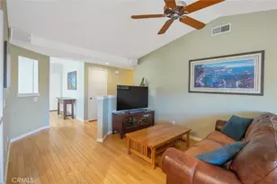 27864 Wakefield, Castaic, CA 91384 - Photo 7