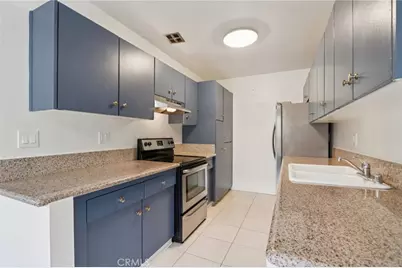 5400 Newcastle Avenue #70, Encino, CA 91316 - Photo 5