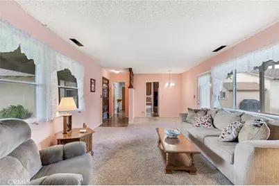 15235 Lassen Street, Mission Hills (San Fernando), CA 91345 - Photo 7