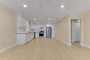 22052 Cantlay St, Canoga Park, CA 91303 - Photo 11