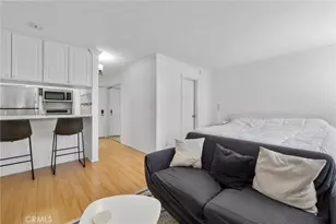 525 S Ardmore Ave, Los Angeles, CA 90020 - Photo 5