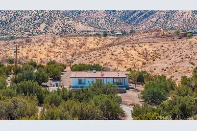 29315 121st St E, Juniper Hills, CA 93543 - Photo 3