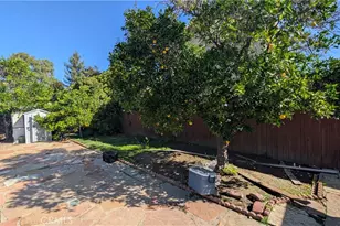 13319 Magnolia, Sherman Oaks, CA 91423 - Photo 47