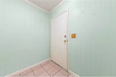 9952 Sepulveda #5, Mission Hills (San Fernando), CA 91345 - Photo 5