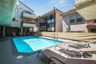 225 N Rose St, Burbank, CA 91505 - Photo 23