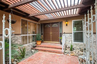 6652 Daryn, West Hills, CA 91307 - Photo 3