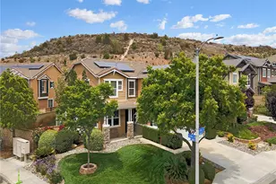 20361 Julia Ln, Saugus, CA 91350 - Photo 33