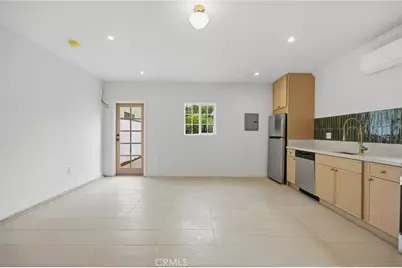 10315 Amboy Avenue, Pacoima, CA 91331 - Photo 11