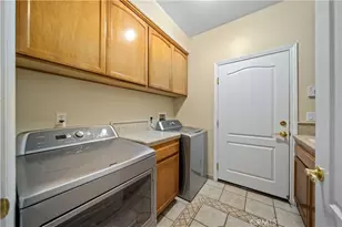 241 W Quail Dr, Palmdale, CA 93551 - Photo 21