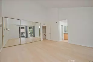 5711 Owensmouth Ave, Woodland Hills, CA 91367 - Photo 19