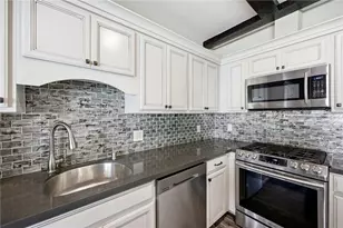 5237 Topanga Canyon, Woodland Hills, CA 91364 - Photo 27