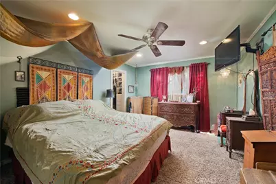 10354 Owensmouth, Chatsworth, CA 91311 - Photo 19