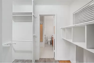 15934 Kittridge, Lake Balboa, CA 91406 - Photo 35