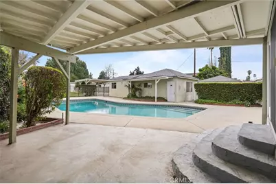 15934 Kittridge, Lake Balboa, CA 91406 - Photo 41