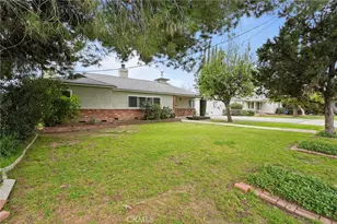 15934 Kittridge, Lake Balboa, CA 91406 - Photo 3