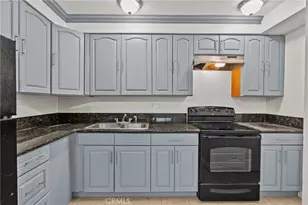 11025 Kittridge, North Hollywood, CA 91606 - Photo 7