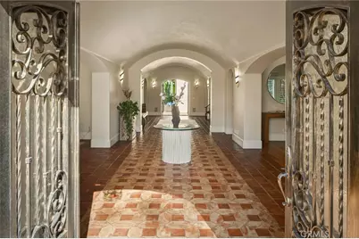 13845 Magnolia Boulevard, Sherman Oaks, CA 91423 - Photo 5