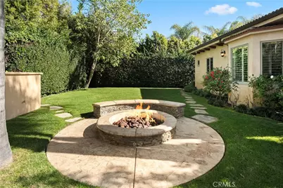 13845 Magnolia Boulevard, Sherman Oaks, CA 91423 - Photo 39