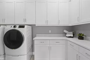 29610 Paseo Capilla, Valencia, CA 91354 - Photo 25