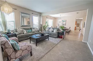 28076 Bridlewood, Castaic, CA 91384 - Photo 11