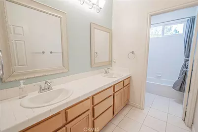 28076 Bridlewood, Castaic, CA 91384 - Photo 33
