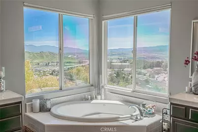 28076 Bridlewood, Castaic, CA 91384 - Photo 27