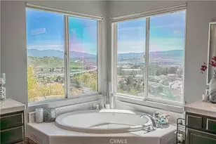 28076 Bridlewood, Castaic, CA 91384 - Photo 27