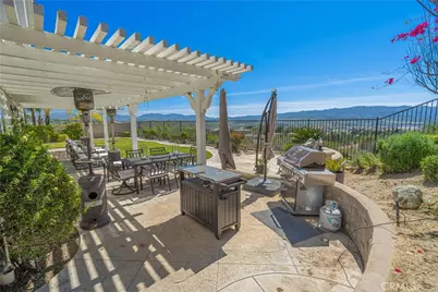 28076 Bridlewood, Castaic, CA 91384 - Photo 37