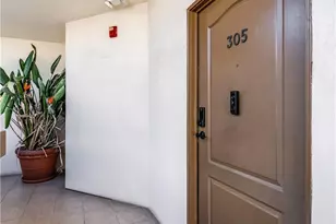 4832 Whitsett Ave, Valley Village, CA 91607 - Photo 5