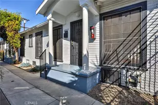 2867 Edgehill Dr, Los Angeles, CA 90018 - Photo 17