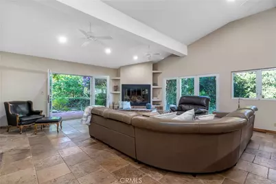 5653 Shirley Avenue, Tarzana, CA 91356 - Photo 25