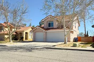 1768 Mesa Dr, Lancaster, CA 93535 - Photo 1