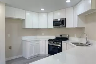 1768 Mesa Dr, Lancaster, CA 93535 - Photo 7