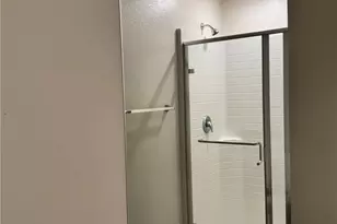 12745 Watt Ln, Sylmar, CA 91342 - Photo 17