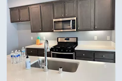 12745 Watt Lane #B, Sylmar, CA 91342 - Photo 9