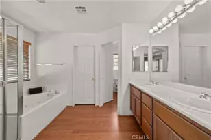 29458 Shannon Ct, Canyon Country, CA 91387 - Photo 13