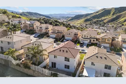 29458 Shannon Court, Canyon Country, CA 91387 - Photo 33