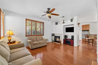 29458 Shannon Court, Canyon Country, CA 91387 - Photo 3