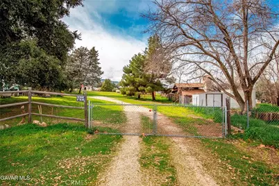 40115 87th, Leona Valley, CA 93551 - Photo 45